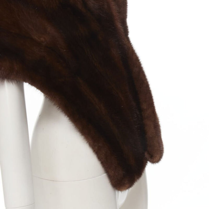 UNLABELLED brown mink fur shoulder shawl scarf hook eye closure