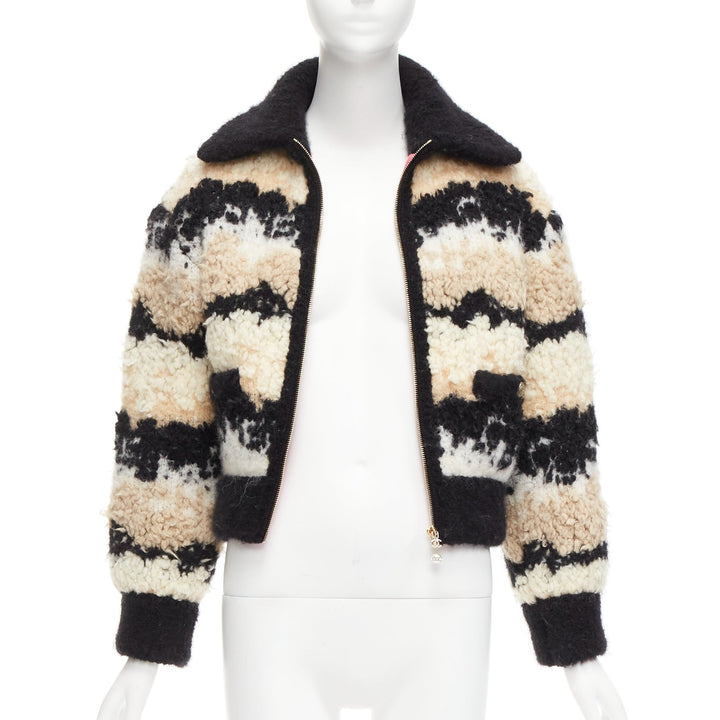 CHANEL 20N Coco Neige CC pearl zip cream wool cashmere cropped bomber FR34 XS