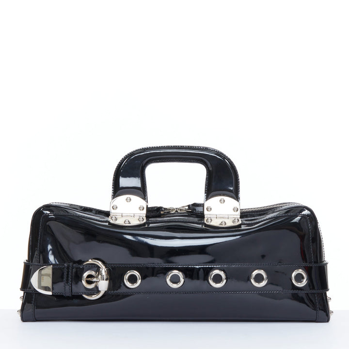 GUCCI 2004 Vintage Tom Ford black patent leather silver buckle grommet bag
