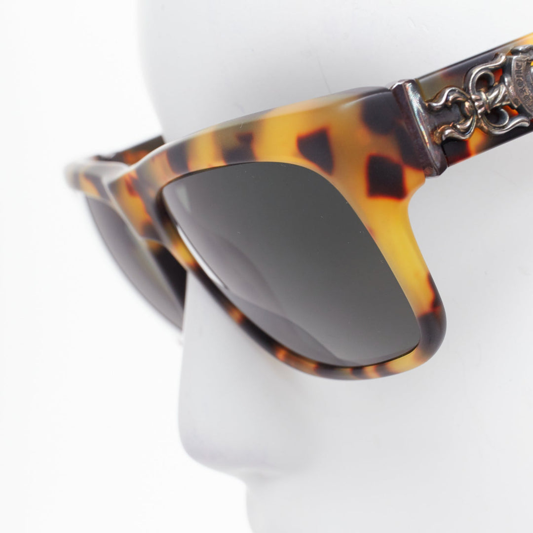 CHROME HEARTS Sluss Bussin silver dagger sword amber sunglasses