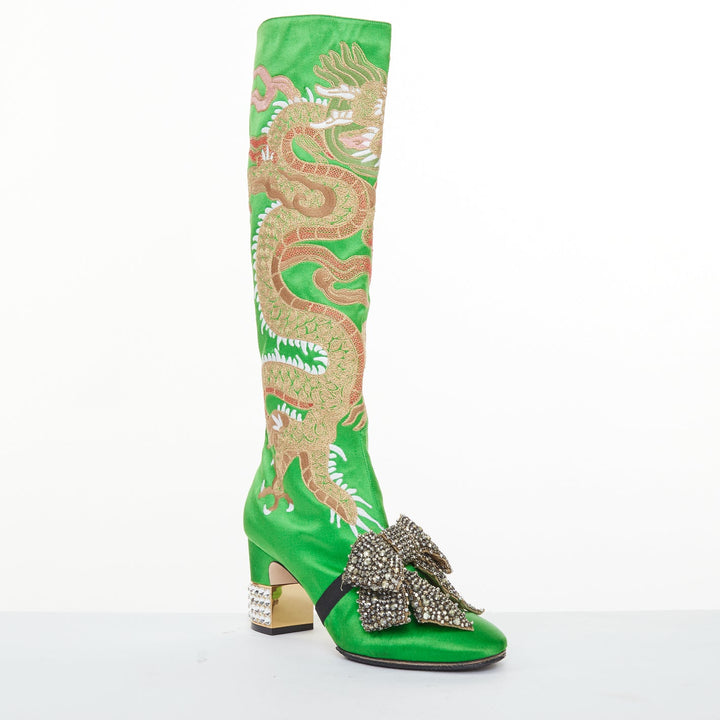 rare GUCCI 2017 Runway Caspar green satin dragon embroidered boot heels EU39