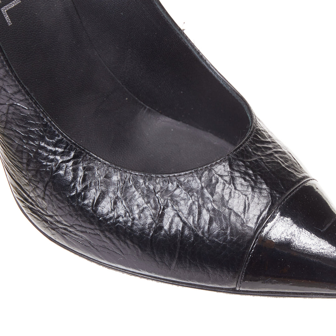 CHANEL 2014 Runway Sculpted Sailor Knot black crumpled leather CC pumps EU38.5