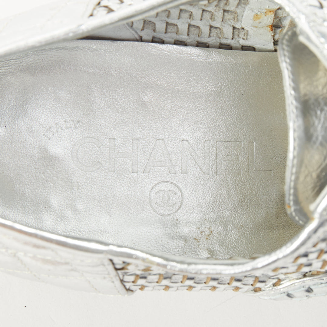 CHANEL 2016 interlocking CC metallic silver woven leather oxford EU39 US9