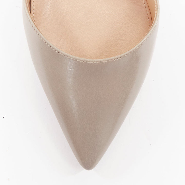 GIANVITO ROSSI Carey Mid Pointy dusty grey triple straps pointy pumps EU37.5