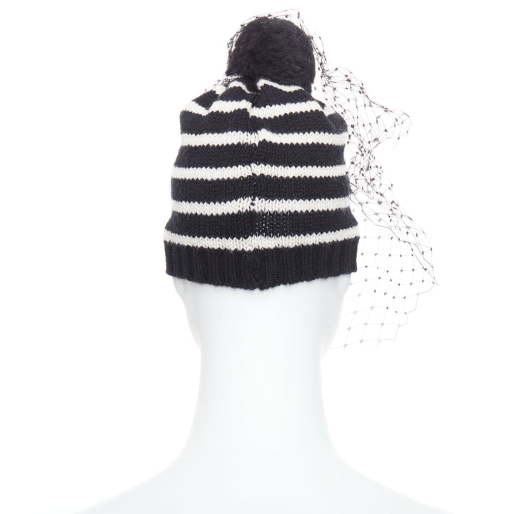 BERNSTOCK SPEIRS 100% cashmere black white striped veil beanie