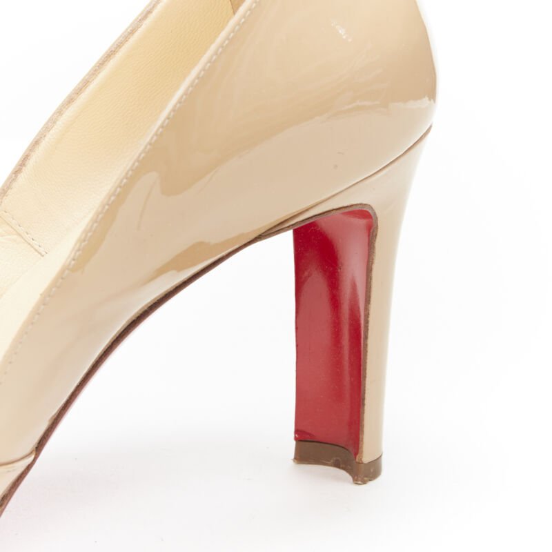 CHRISTIAN LOUBOUTIN Lilibelt 100 nude patent buckle detail almond toe pump EU36