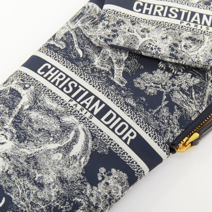 CHRISTIAN DIOR 2021 DiorTravel navy blue white Toile de Jouy technical pouch bag