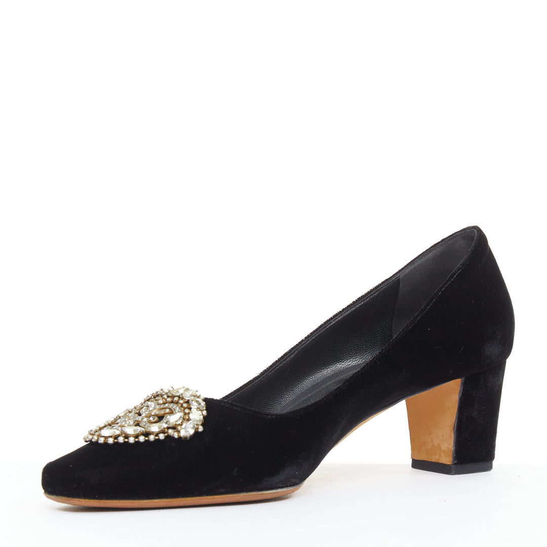 MANOLO BLAHNIK Okkato black velvet crysta jewell buckle pump EU39