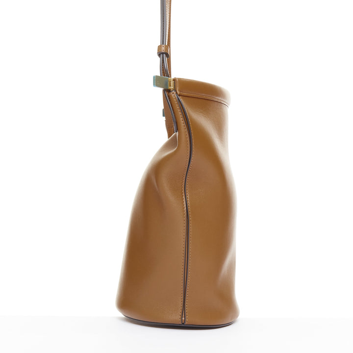 CELINE 2018 Phoebe Philo Clasp Bucket tan brown smooth calf  clasp shoulder bag