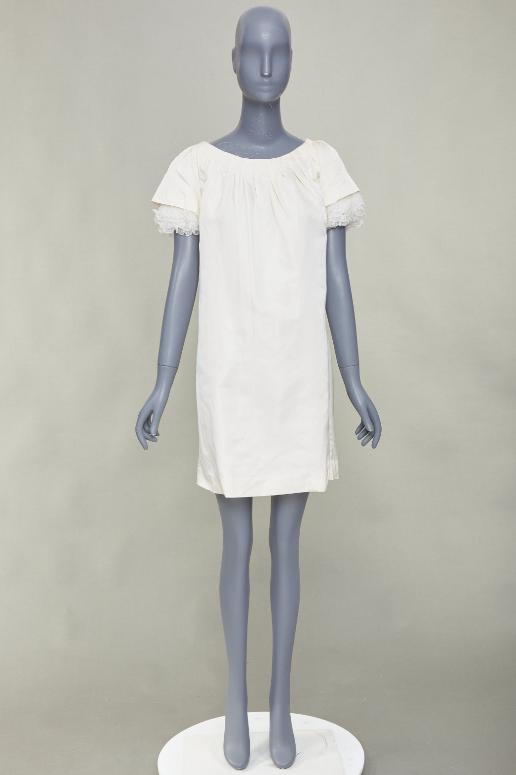 GIAMBATTISTA VALLI Bridal ruffle trim layered sleeve ivory shift dress IT40 XXS