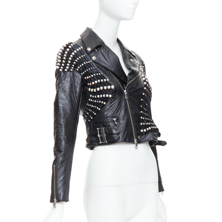 NOIR KEI NINOMIYA 2014 black faux leather pearl bead cropped jacket S