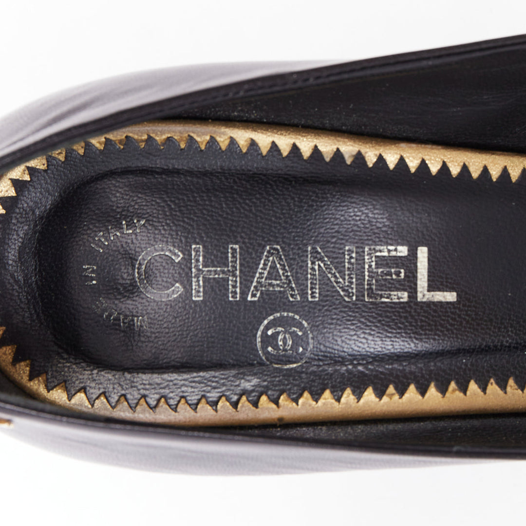 CHANEL black leather silver CC logo velvet toe cap round toe block pumps EU39.5