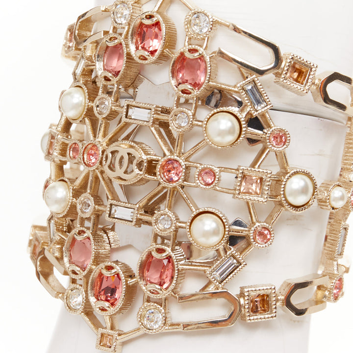 CHANEL A17S Paris-Cosmopolite geometric crystal pearl open work medallion bangle
