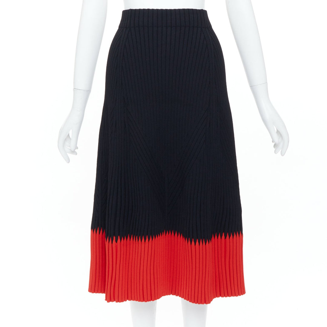 ALEXANDER MCQUEEN 2018 black red chevron bicolor rib knit crop top skirt set XS