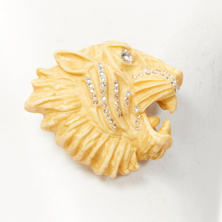 GUCCI ALESSANDRO MICHELE Runway off white resin crystal Tiger head pin brooch