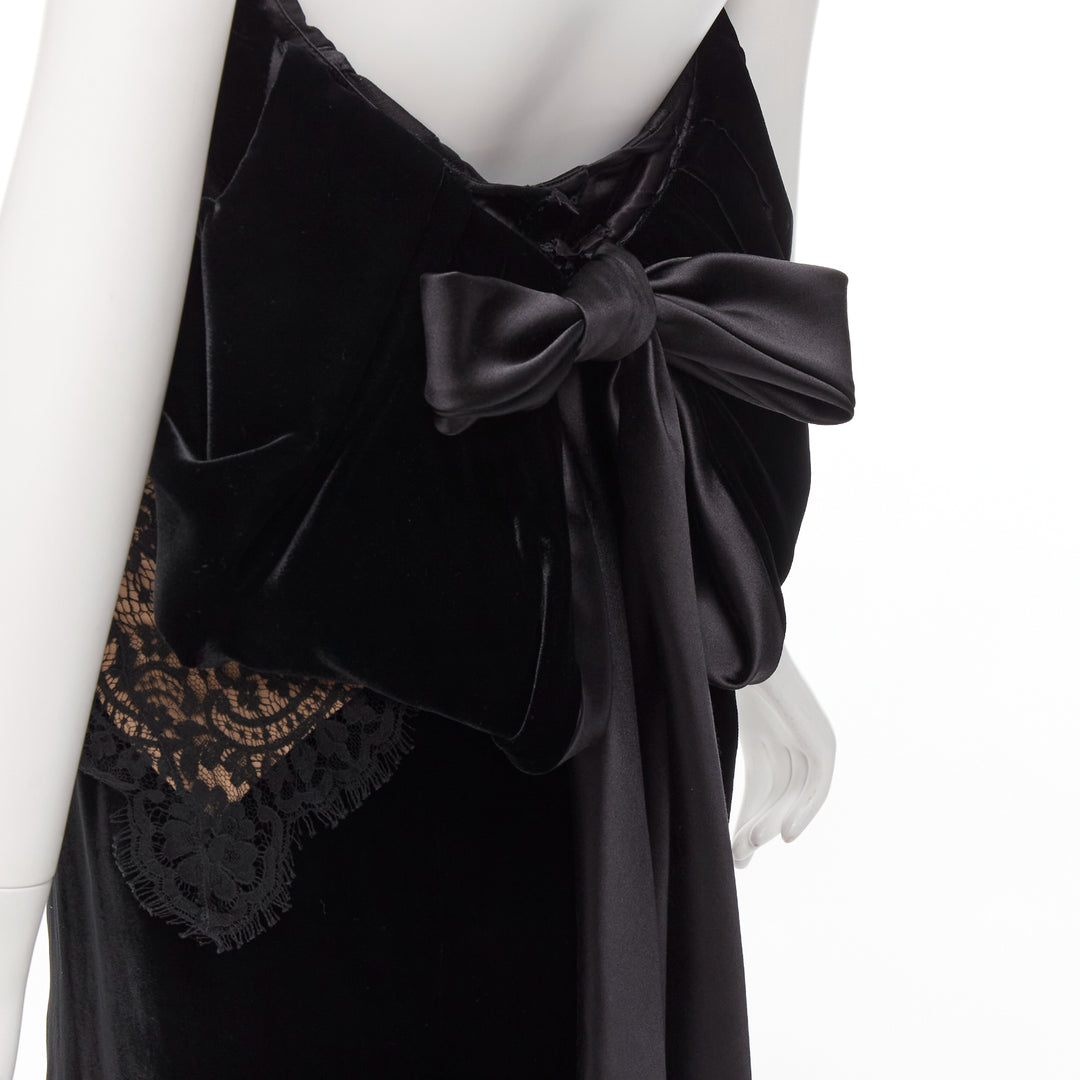 TOM FORD black satin velvet bow bustle illusion lace trim column gown IT40 S