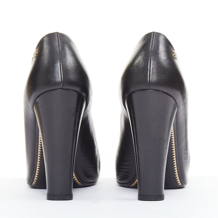 CHANEL black leather silver CC logo velvet toe cap round toe block pumps EU39.5