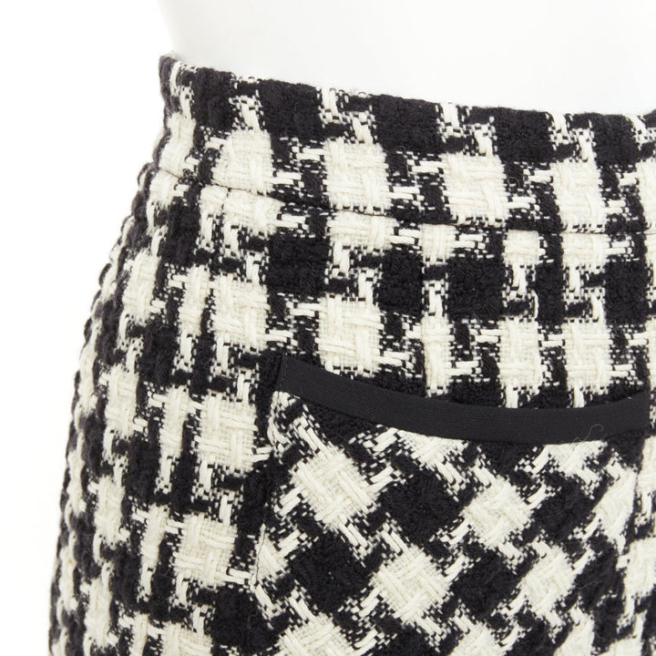 VALENTINO 2024 black white houndstooth tweed slash pocket shorts IT 36 XXS