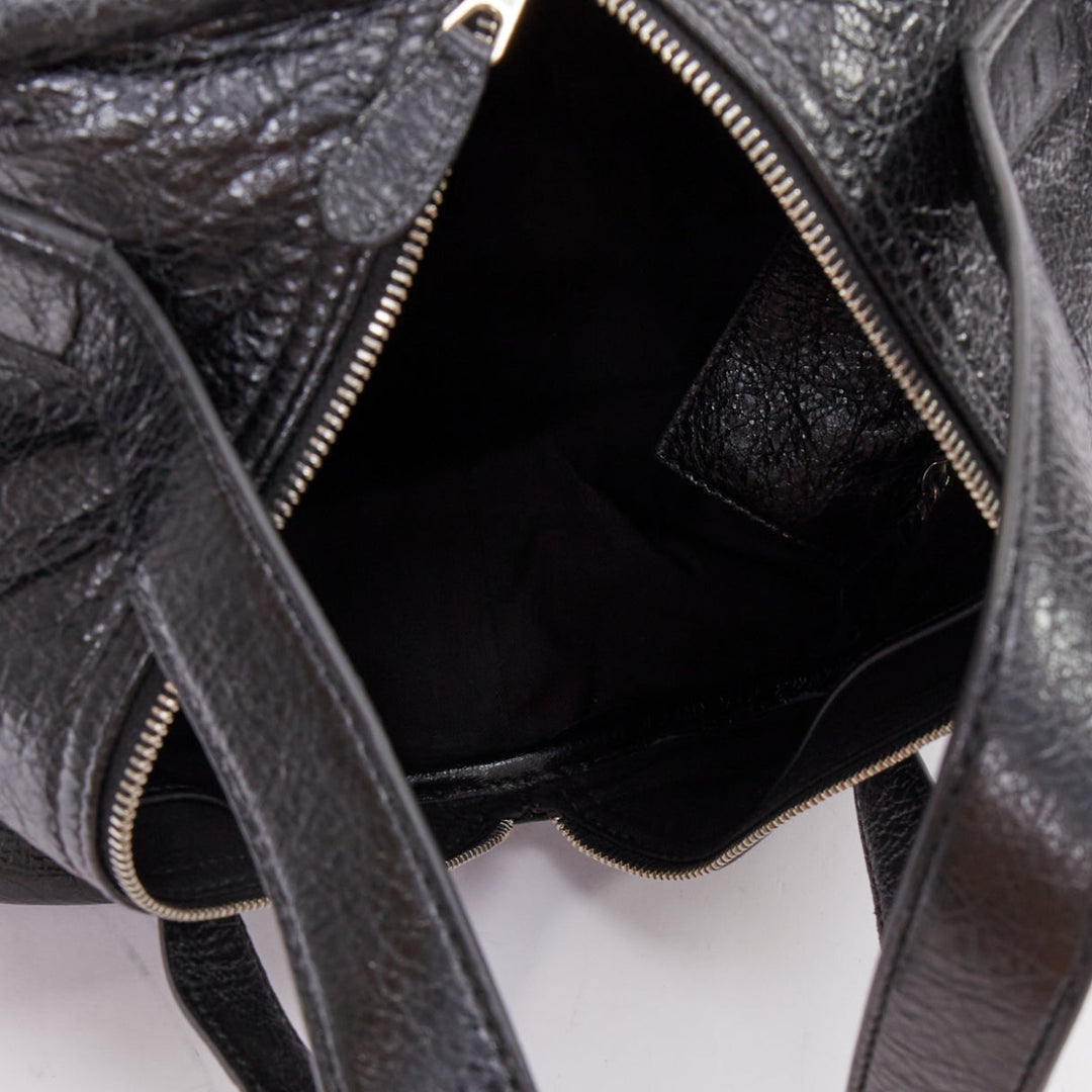 BALENCIAGA 2017 Arena Round Air S Hobo black leather cylinder crossbody bag