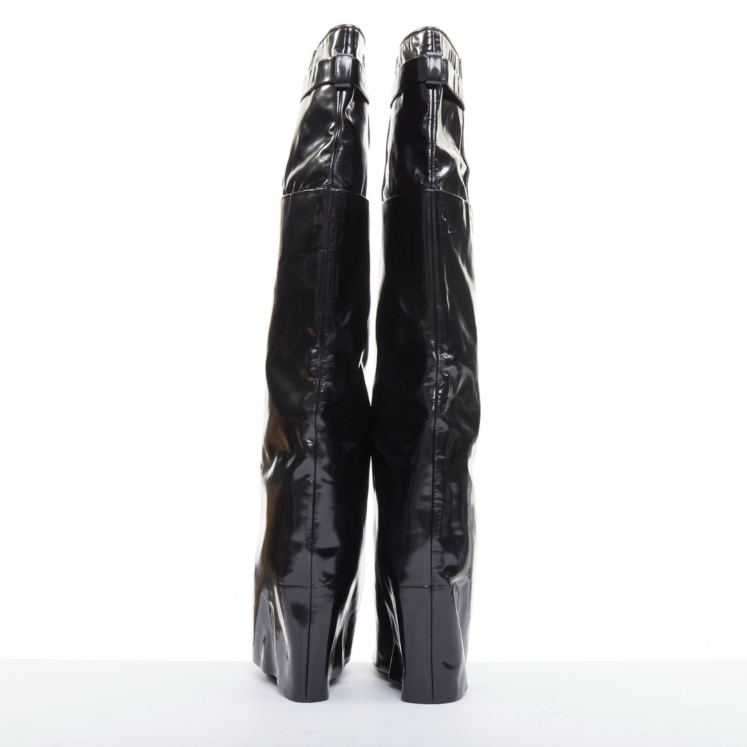 GIVENCHY 2012 Runway Shark Lock  black polished leather foldover boots EU40