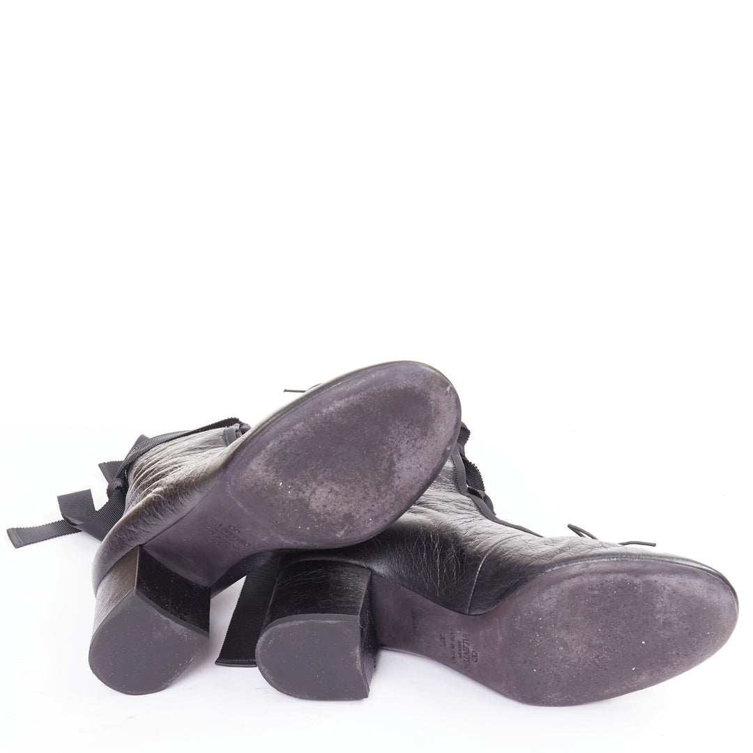 VALENTINO 2016 Runway black crinkled leather ribbon lace ballet booties EU37.5