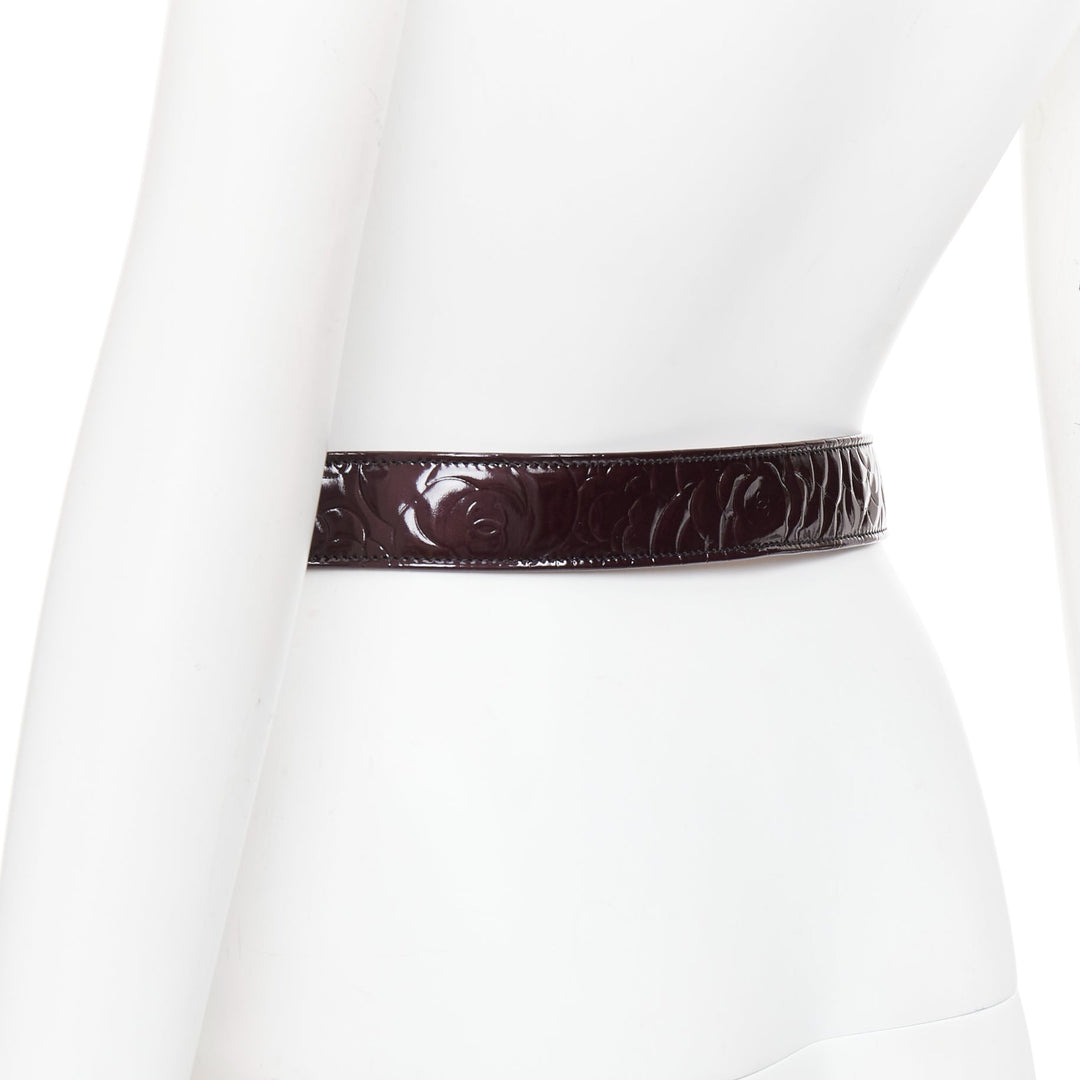 CHANEL black patent leather matte gold-tone CC buckle camellia belt 95cm
