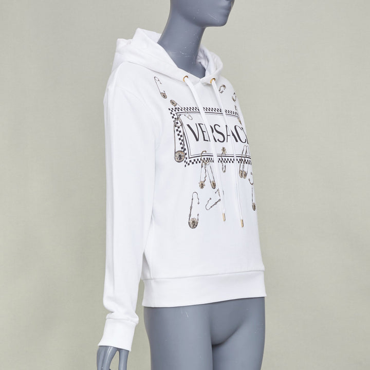 VERSACE 2020 white safety pin 90s vintage logo cotton graphic sweatshirt IT38 XS