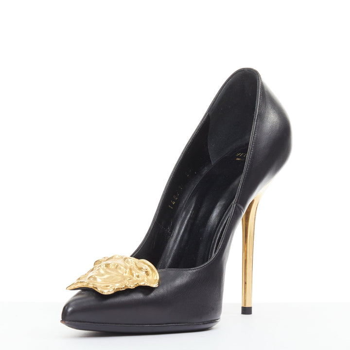 VERSACE Medusa black gold emblem metal heel pump EU38 Lady Gaga