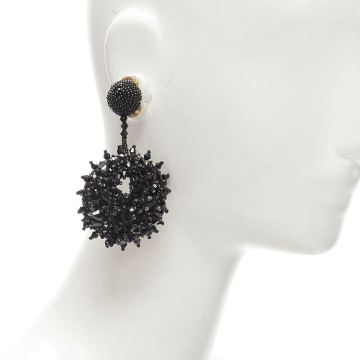 OSCAR DE LA RENTA Bold Disc black bead embellished statement clip on earring