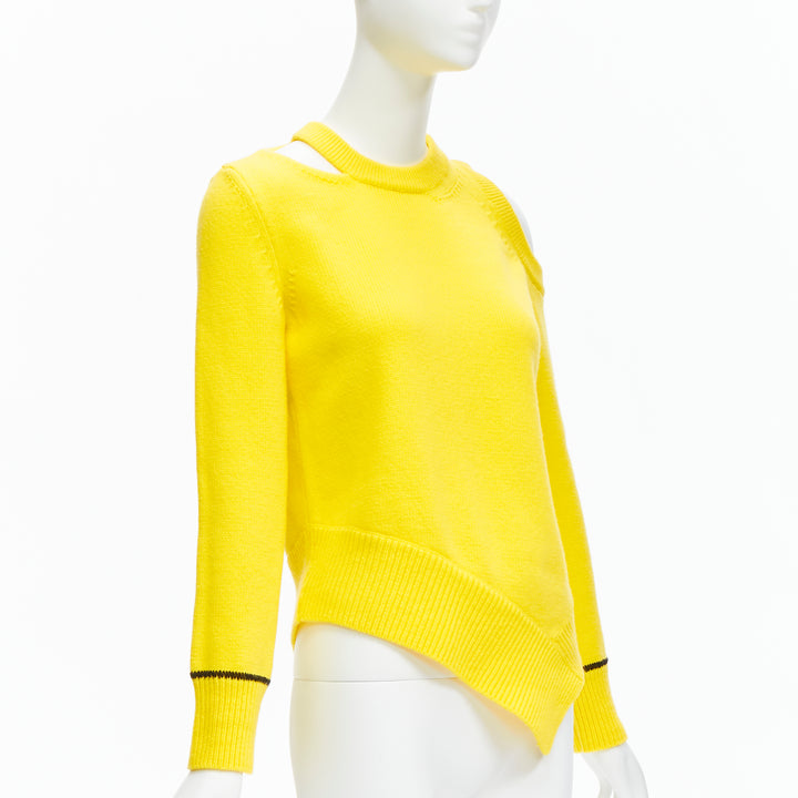 ALEXANDER MCQUEEN 2022 yellow wool blend asymmetric cold shoulder sweater S