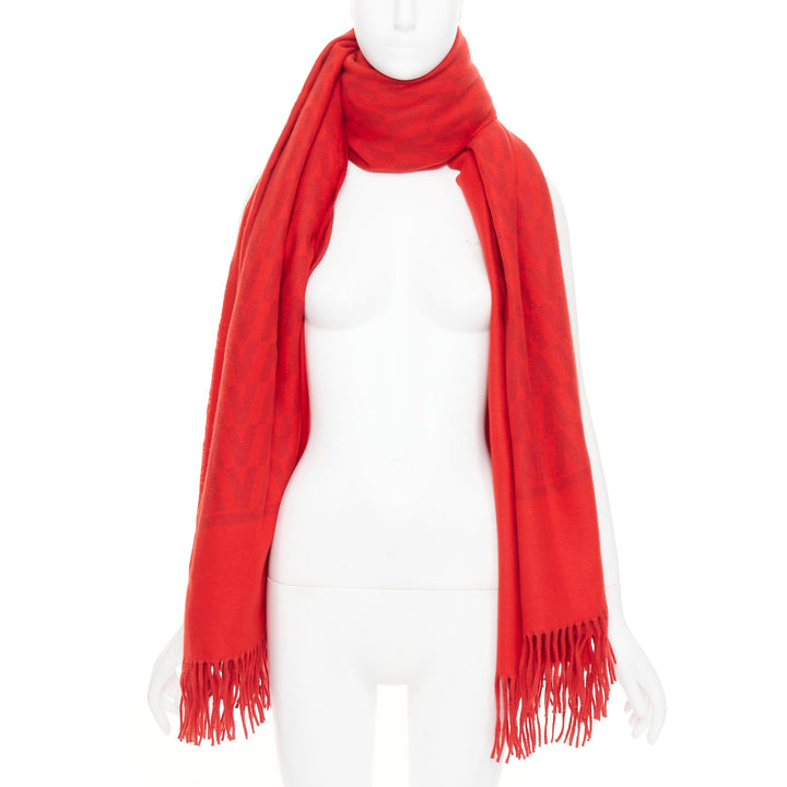 VALENTINO VLOGO 100% cashmere red jcquard fringed blanket scarf