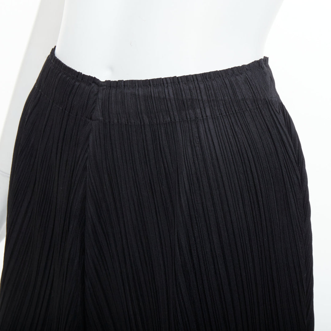 ISSEY MIYAKE Pleats Please black plisse elastic waist cropped pants JP3 L