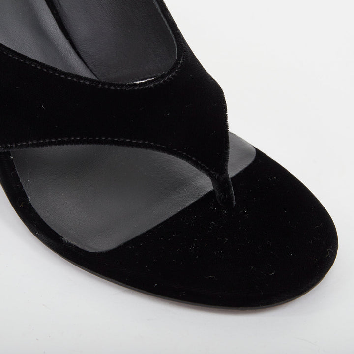 ALAIA 2023 Tong 75 black velvet sculptural thong wedge slip on sandals EU38
