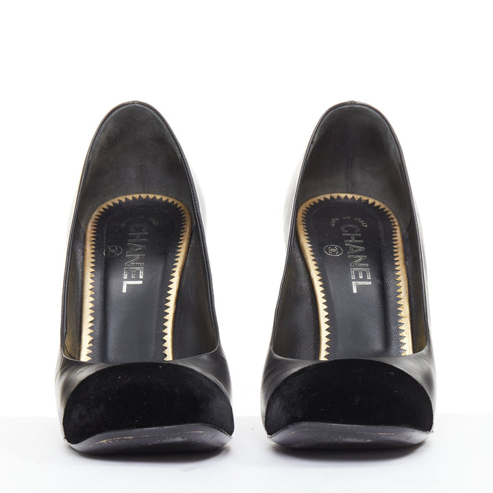 CHANEL black leather silver CC logo velvet toe cap round toe block pumps EU39.5