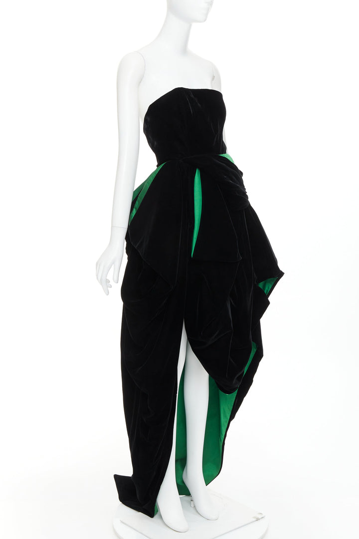 ALEXANDRE VAUTHIER COUTURE AW2020 Runway black velvet green velvet duchess  gown