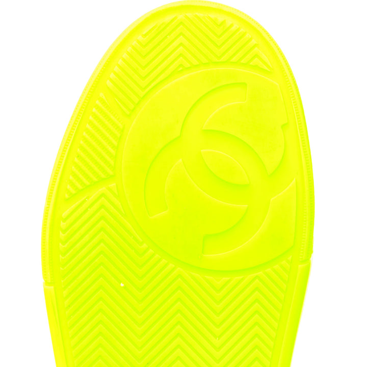 CHANEL 2020 white calfskin neon multicolor low top trainer court sneakers EU38.5
