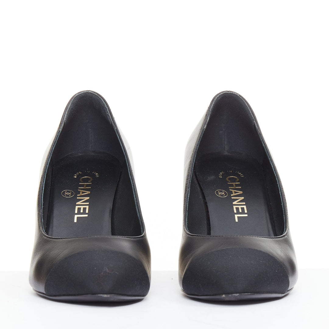 CHANEL 2018 Egypt Hieroglyphic  black leather grosgrain toe cap pumps EU36.5