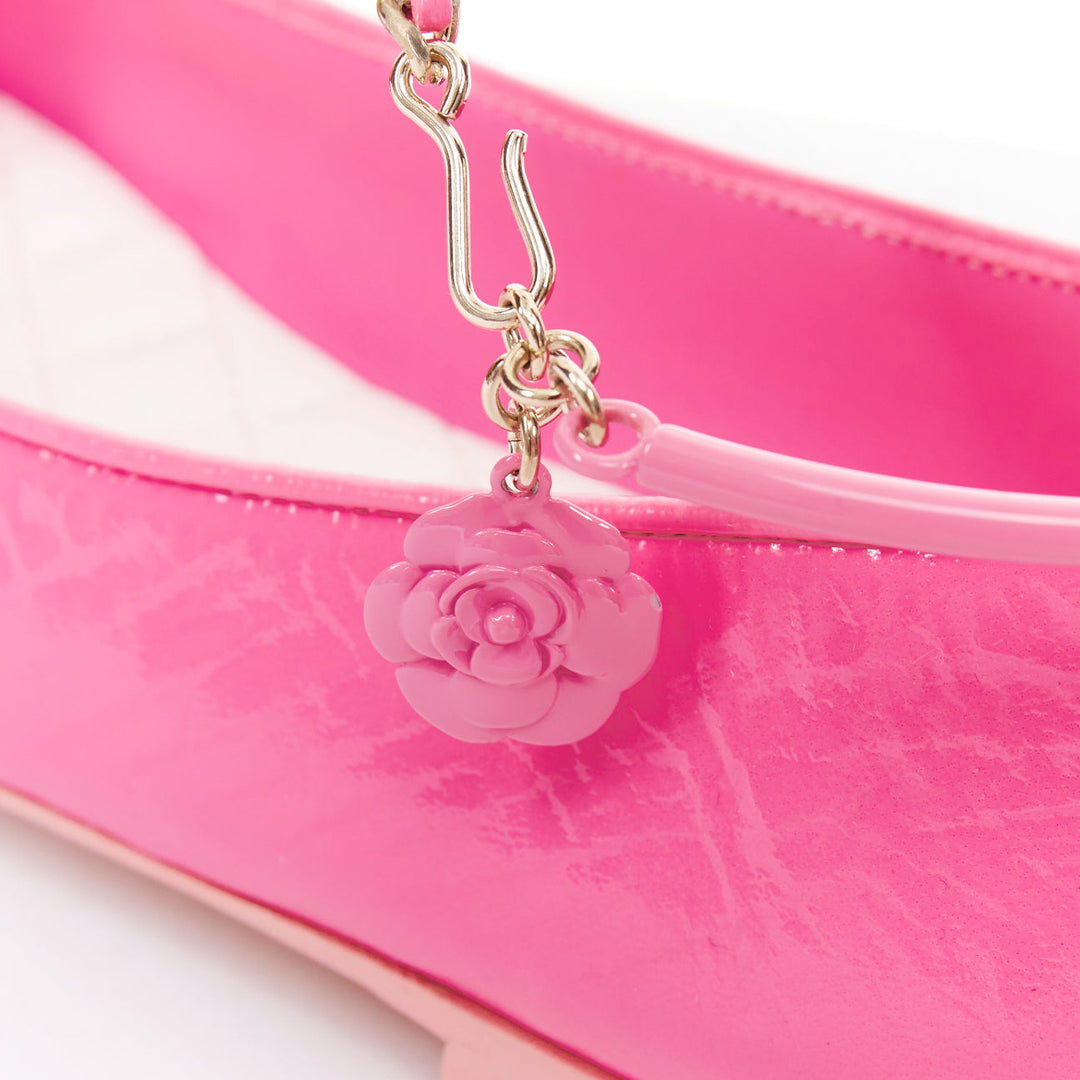CHANEL 2022 pink crinkled leather cap toe ankle chain CC charm ballet flats EU36