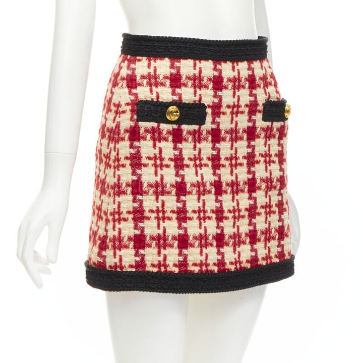 GUCCI red beige checkered tweed gold tone GG button mini skirt IT36 XXS