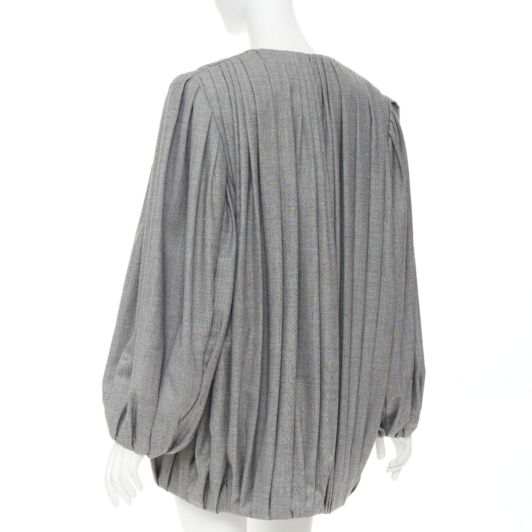 LOUIS VUITTON 2023 Runway grey pleated balloon sleeves power shoulder jacket