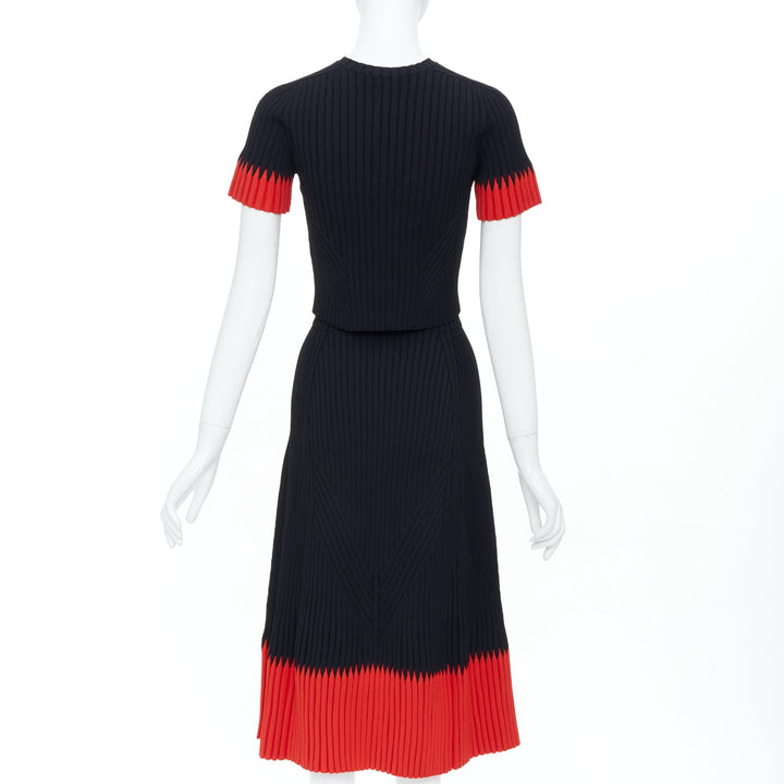 ALEXANDER MCQUEEN 2018 black red chevron bicolor rib knit crop top skirt set XS