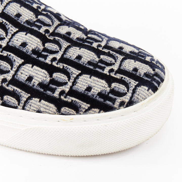 CHRISTIAN DIOR 2021 Solar deep blue velvet embroidered Oblique sneaker EU37.5