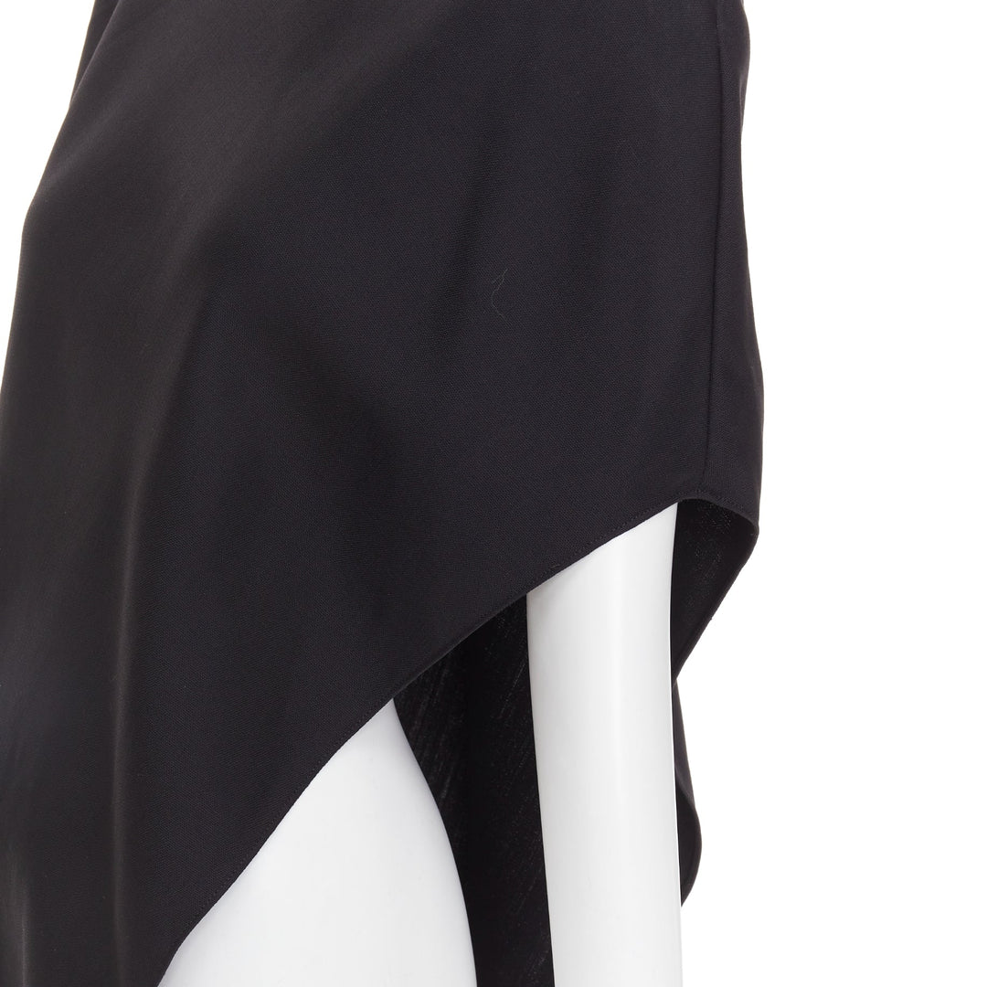 ALEXANDRE VAUTHIER COUTURE AW2023 Runway black power asymmetric drape top