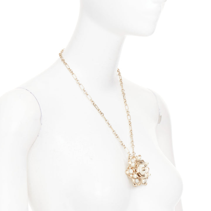 CHANEL B16C gold tone ivory pearl octagonal CC Camellia medallion chain necklace
