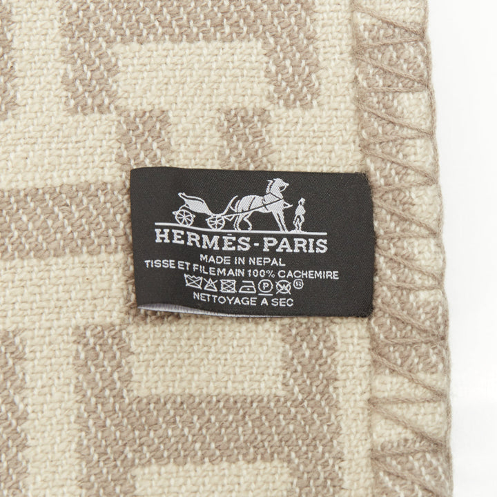 HERMES Avalon Nepal grey intarsia monogram logo knit wool cashmere blanket scarf