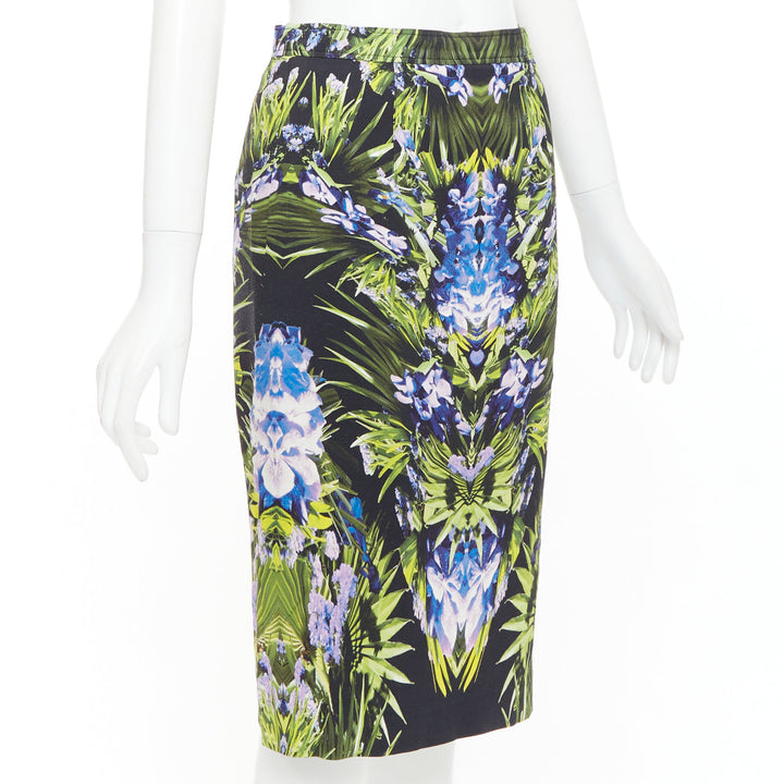 GIVENCHY 2012 symmetric purple green orchid viscose pencil skirt FR38 M