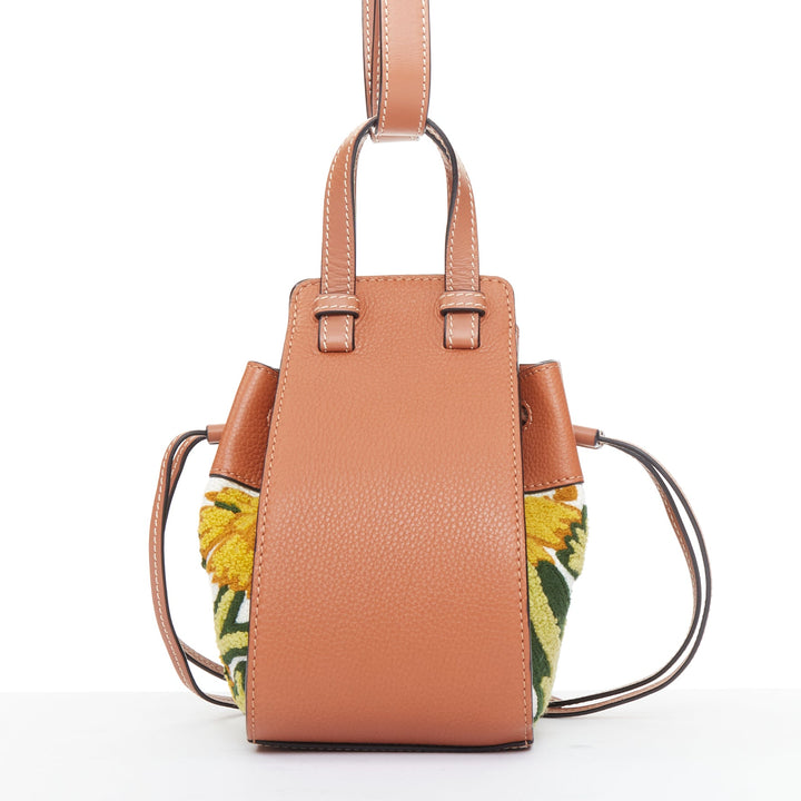 LOEWE 2019 William de Morgan Hammock Mini tan floral needlepoint embroidered bag