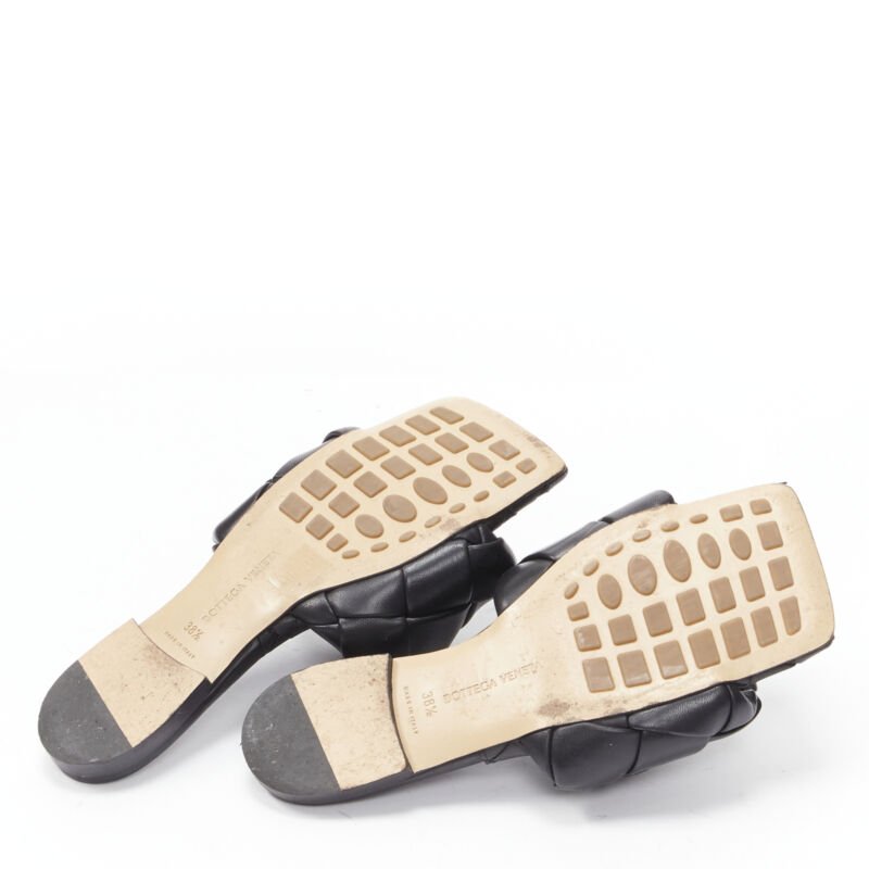 BOTTEGA VENETA Lido black padded Intrecciato woven square toe slides EU38.5