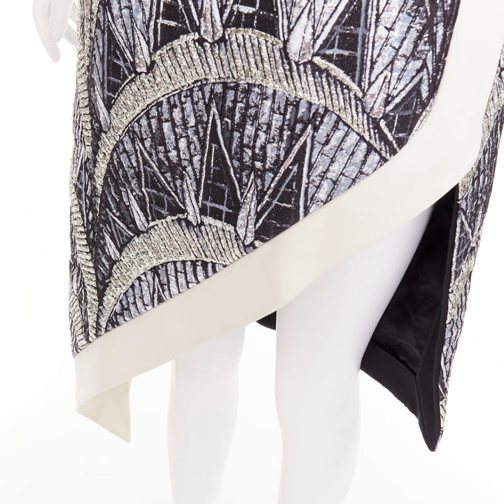 LOUIS VUITTON 2024 Runway cream black silver metallic jacquard asymmetric skirt