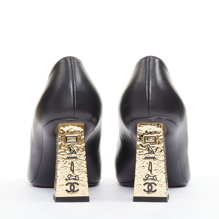 CHANEL 2018 Egypt Hieroglyphic  black leather grosgrain toe cap pumps EU36.5
